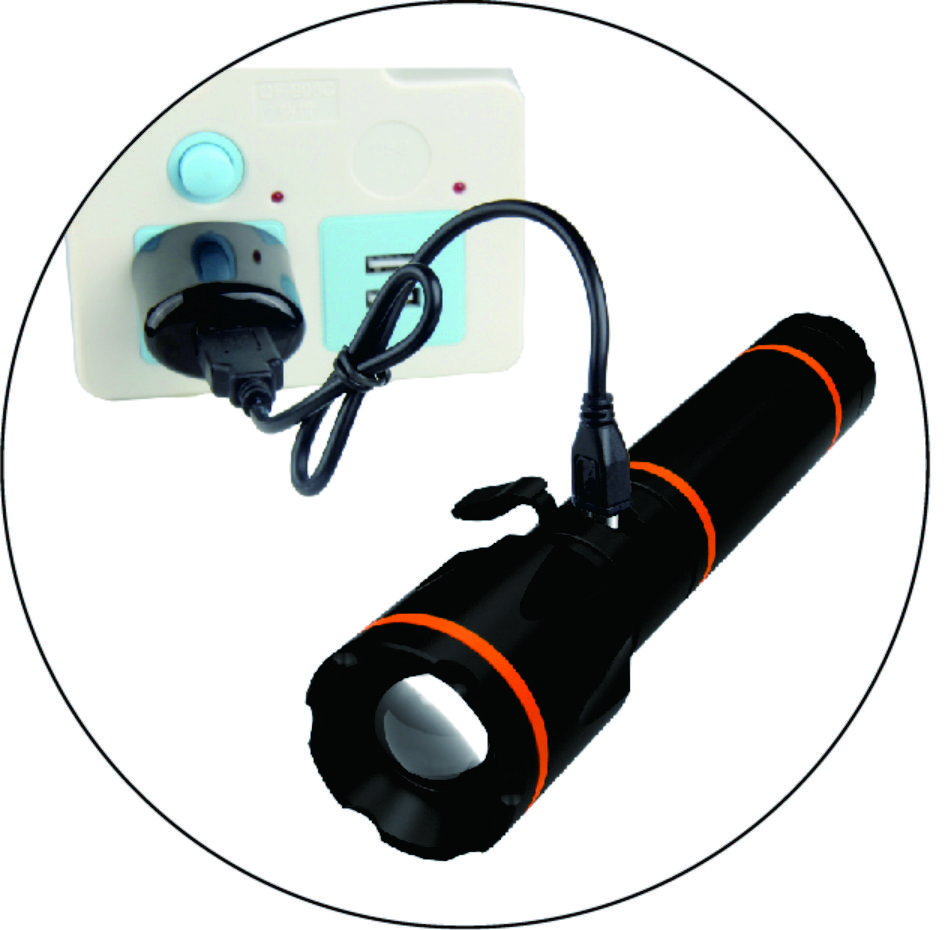 B81 1*18650 USB Flashlight